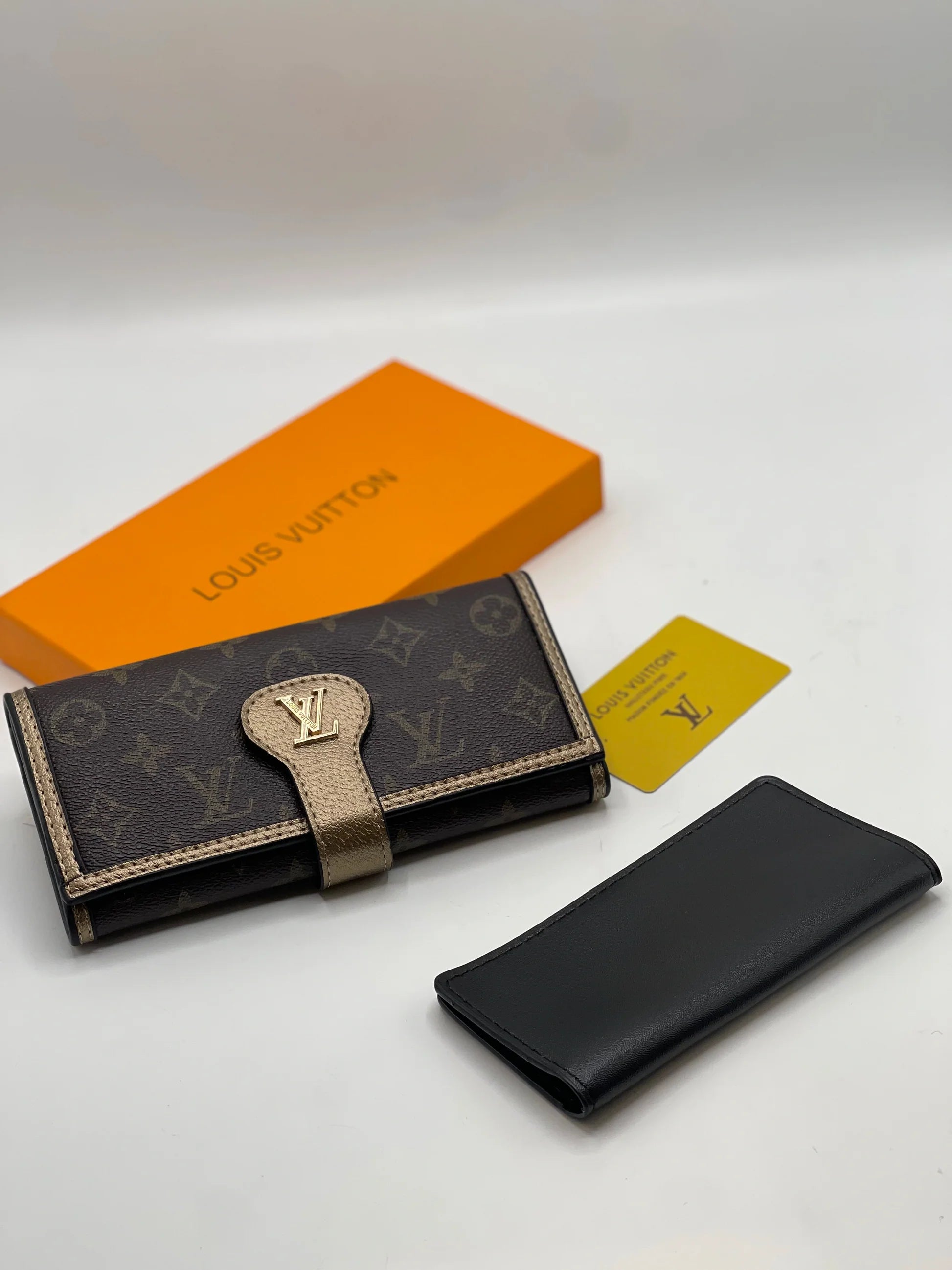 Louis Vuitton Wallet Black - Master Series - Brand Box