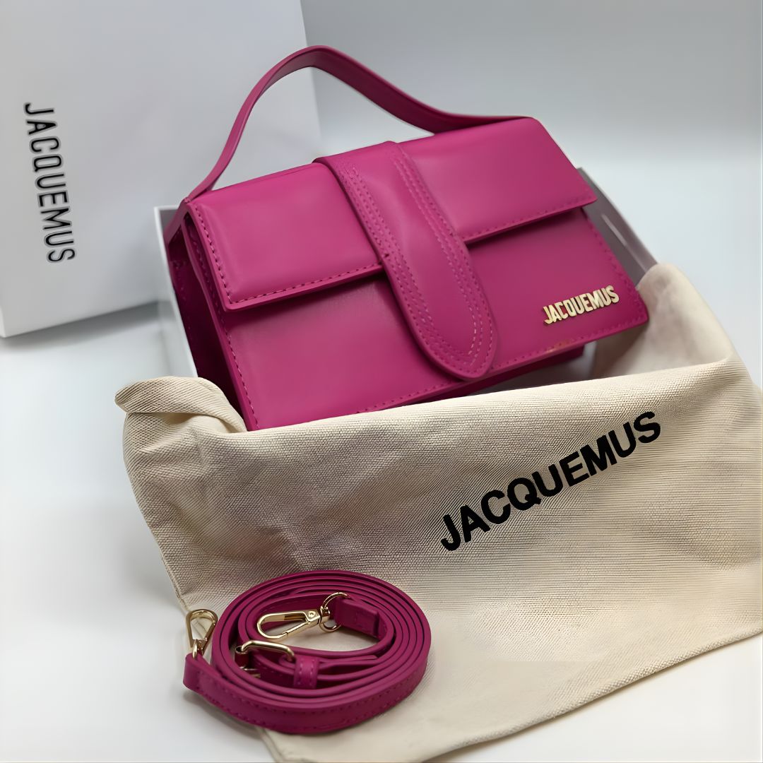 Jacquemus Bambino Bag Snatchel