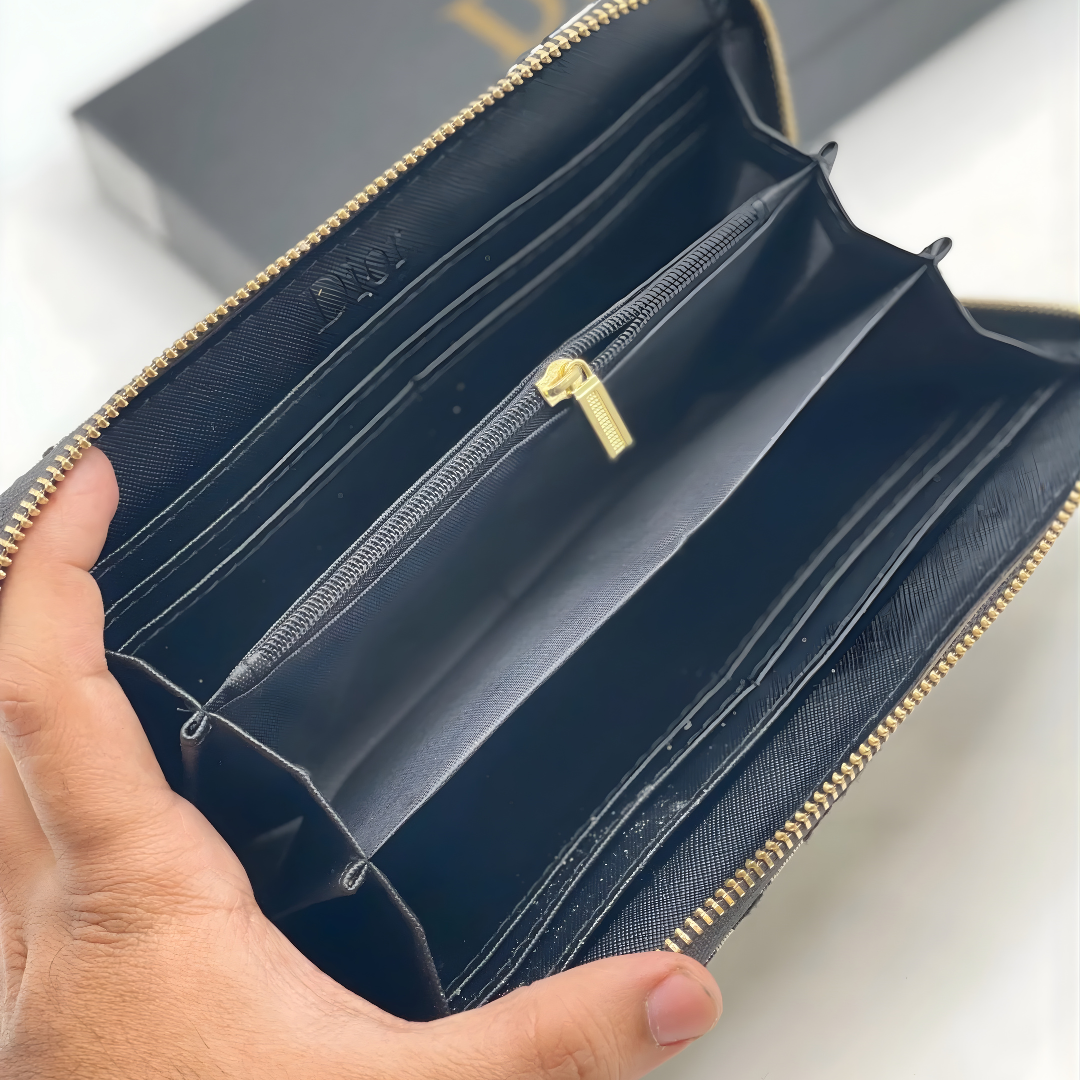 Fendi Wallet - Black