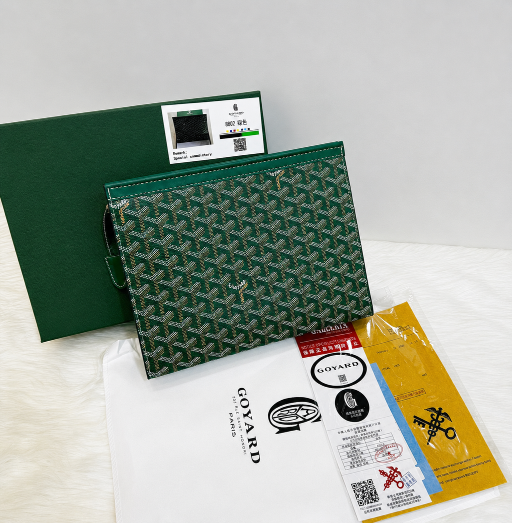 Unisex GoYard Conti Pouch - Green