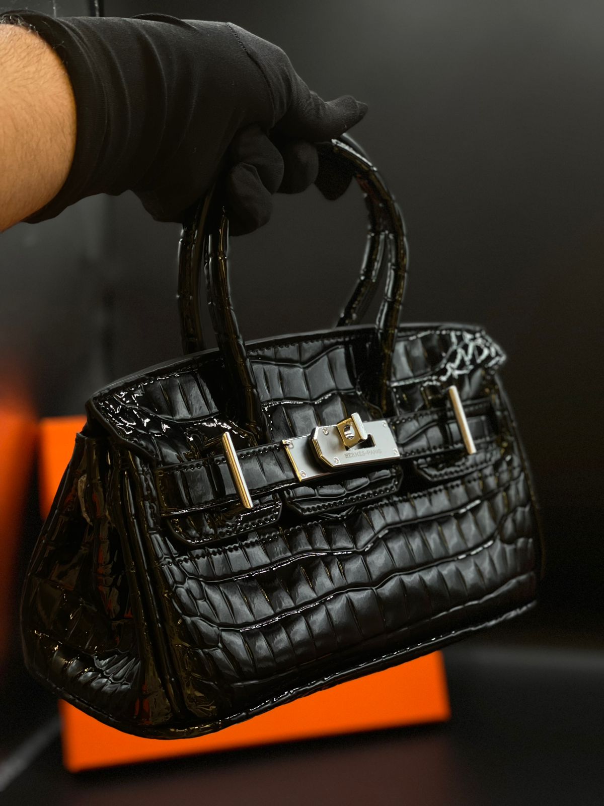 Hermes Crocodile Handbag - Black