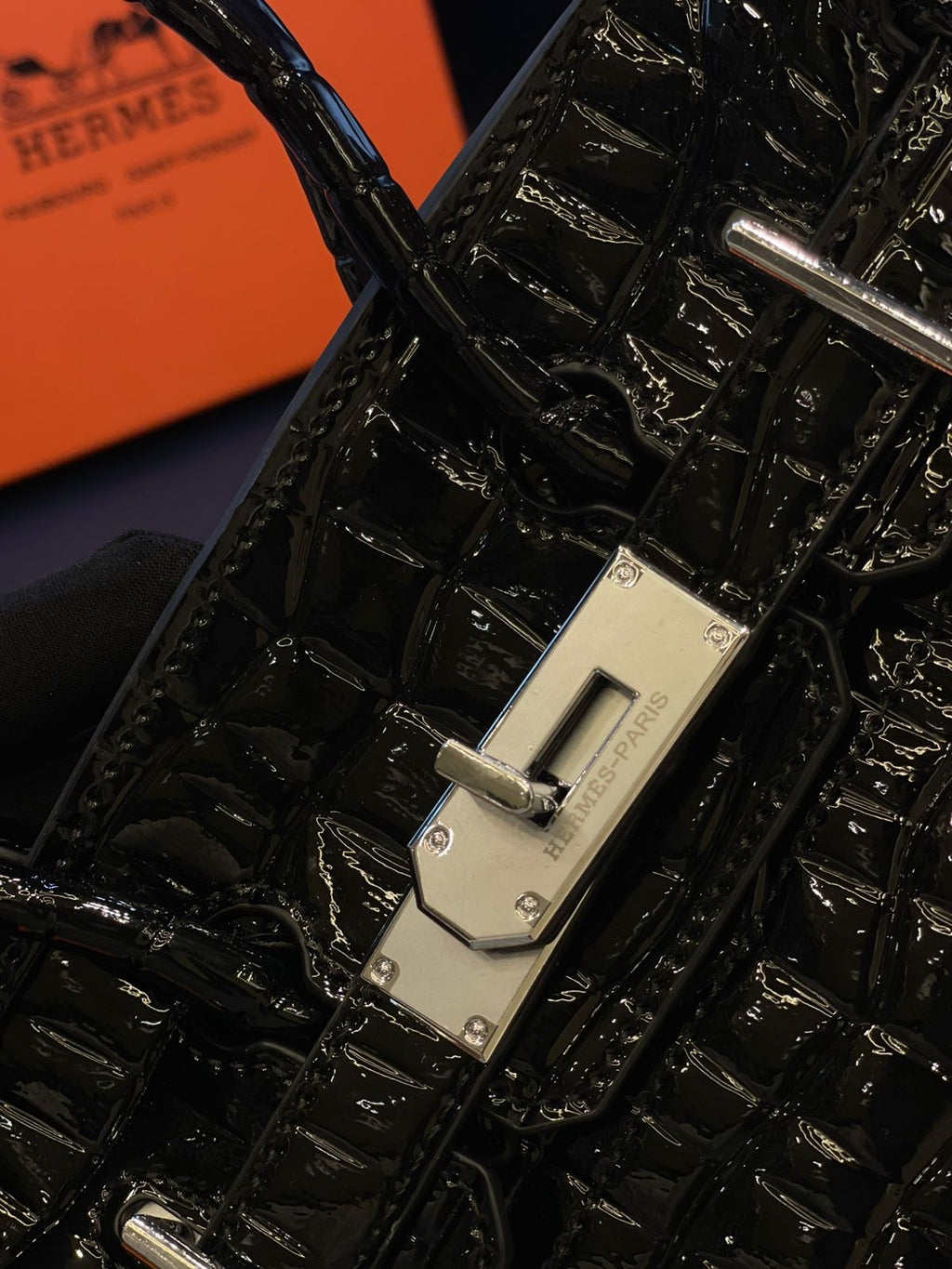 Hermes Crocodile Handbag - Black