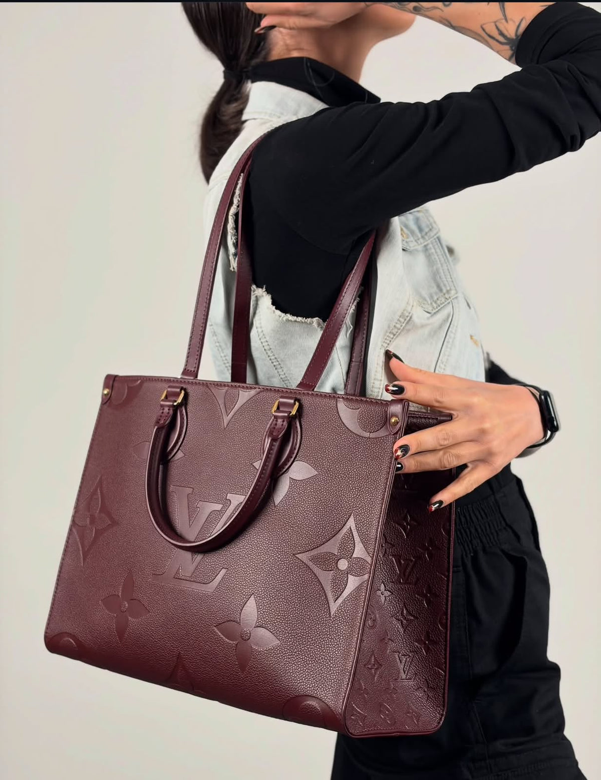 Louis Vuitton Lv On The Go MM Size