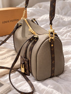 LV EXPRESS PM Spacious Bag - Perfect For Travelling