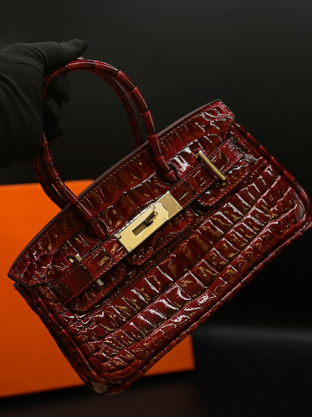 Hermes Crocodile Handbag - Maroon