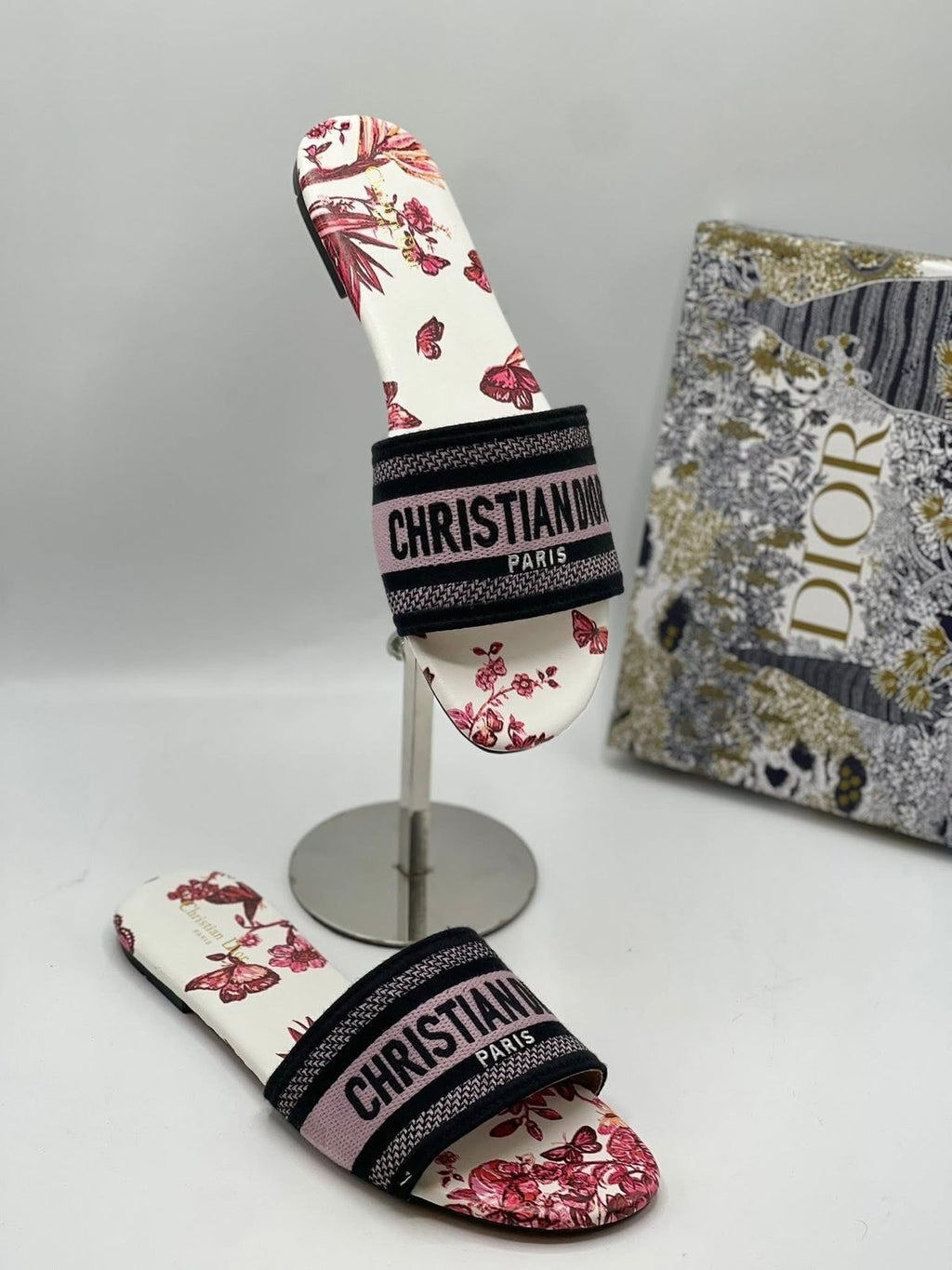 Christian Dior Canvas Slide - Pink & White