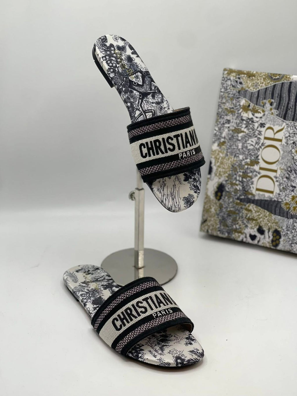 Christian Dior Canvas Slide - Black & White